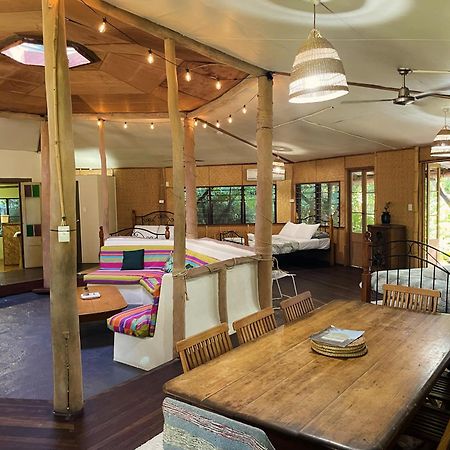Getaways At Byfield Villa Buitenkant foto