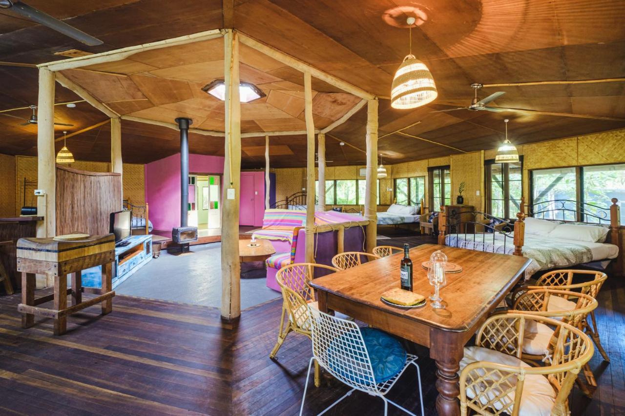 Getaways At Byfield Villa Buitenkant foto
