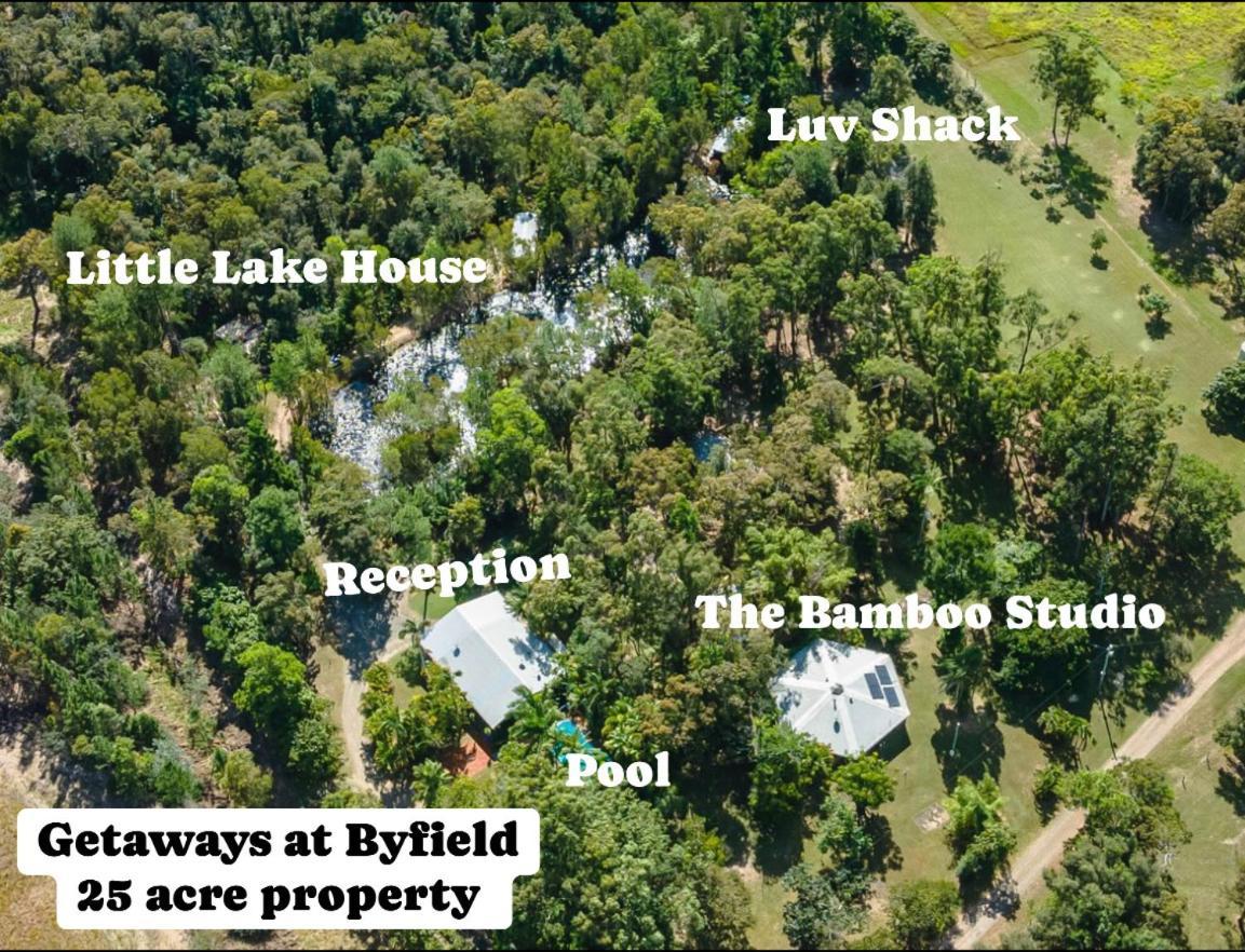 Getaways At Byfield Villa Buitenkant foto